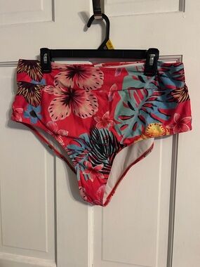 High-Waist Floral Bikini Bottoms - Pink Tropical Print
